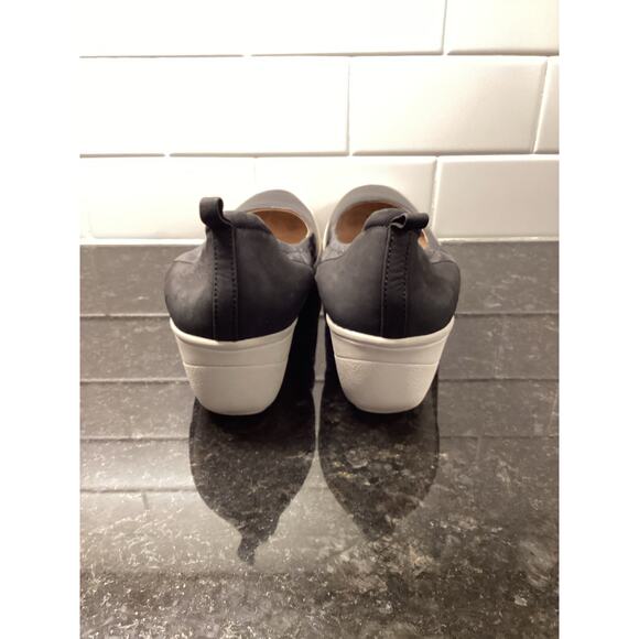 Vionic women's Jacey slip-on black leather wedge shoe size 8 comfort - Picture 5 of 7